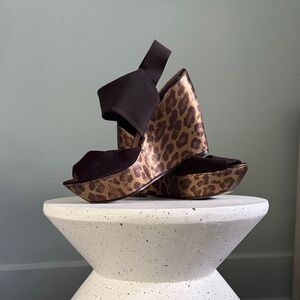 Donald J. Pliner Black and Gold Leopard Wedges